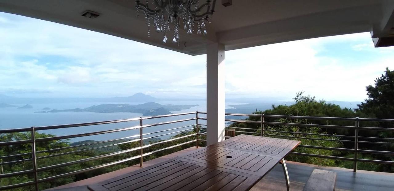 Bed and Breakfast The Carmelence View Тагайтай Экстерьер фото